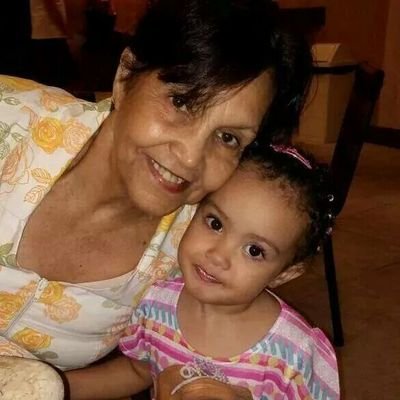 Eu estou muito decepcionada. com. a RDE TV !! o programa. da Sonia Abral,fez uma propagada de uma fritadeira. sem olio. e na compra. ganhava um tablet. min hcon