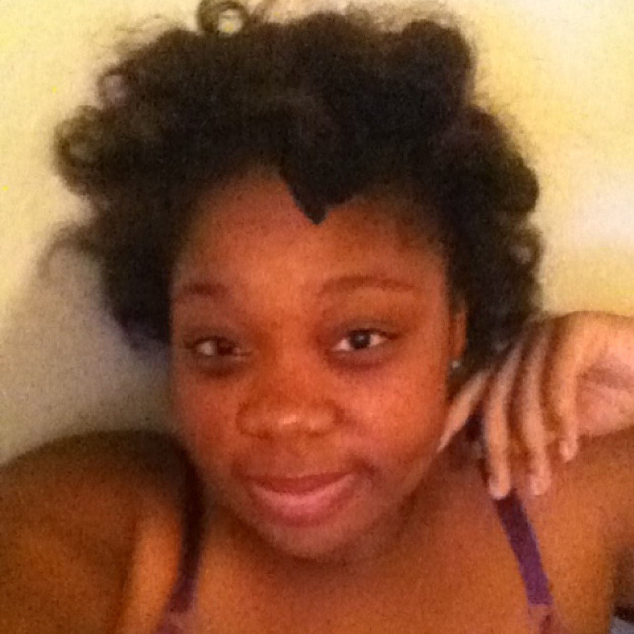 What tf is a Reletionship Now a days ? IG:d_kingx