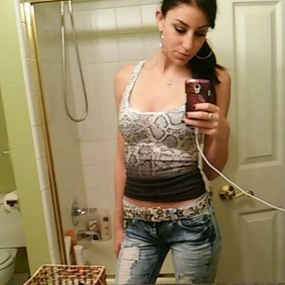 stronger than your average bitch (:❤