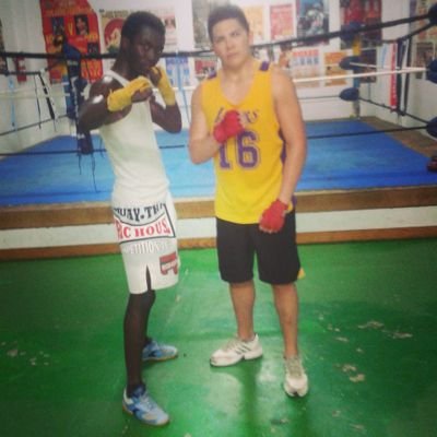 Bryan Sánchez del 97.Amante del Boxeo, Boxeador amateur. #CALLEROTEAM
                GLADIADOR