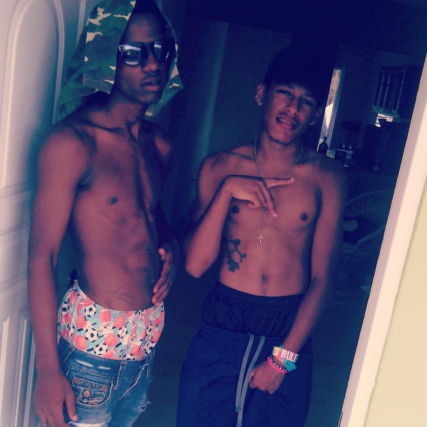 -' #FollowMeh.!!! Dm! at' #Hamsterdan -¡No Confío, la vida me han obligado! ! ; Biitch's |.| #Smoking