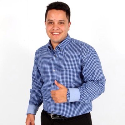 Presidente juventud Toa Alta| Vice-presidente Estatal Juventud Republicana de PR| Miembro Directorio Estatal Juventud PNP|