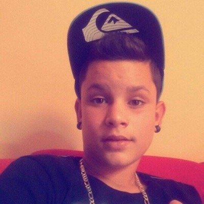 Sou oq vc ta vendo na foto
so isso!✌️