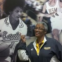 Shirl-E (@sjhill12) Twitter profile photo