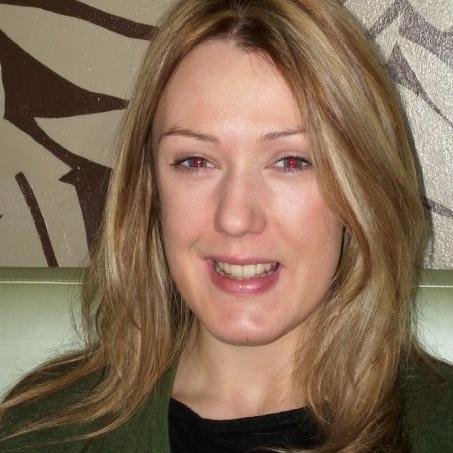 London-based communications consultant, DIY party planner enthusiast, and bargain hunter