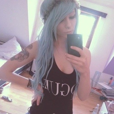 Hi names Shawna nice to meet you ^~^ | Love drawing | Singing | Skatingboarding | Guitar | I need your love like a boy needs his mothers side [R]andom [P]andas