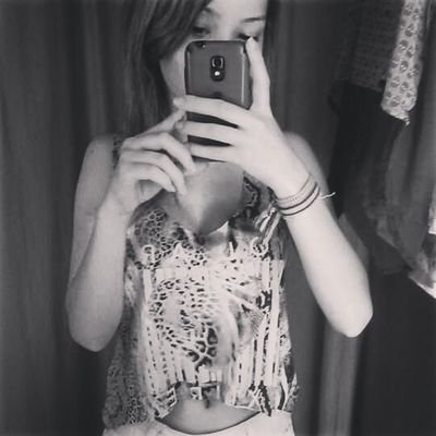 Loading... Hey, follow me, i follow back !  Insta  @marimuller_