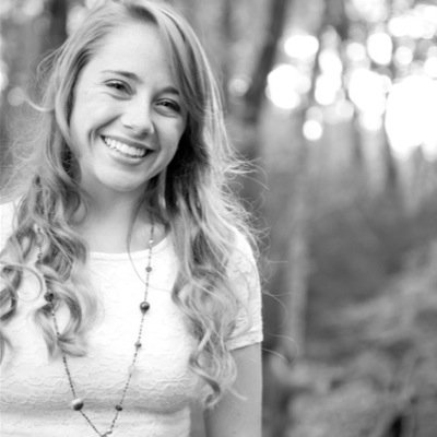 laballard's profile picture. she/her