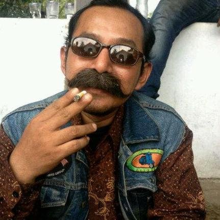 Vespa n Coffe. |   SOG south jakarta | @sog_jaksel | #newbrengsek |