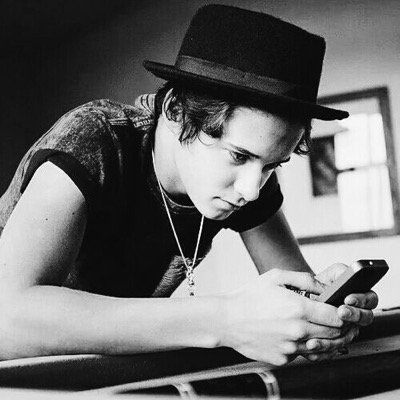 Just pretend you read something cool.
