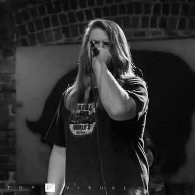 toomuchtroll_'s profile picture. death metal, vocalist, small weiner, ginger