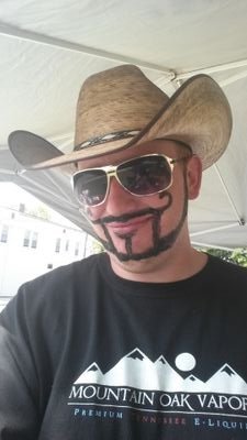 Buffalo Sports fan, avid golfer and BBQ junkie