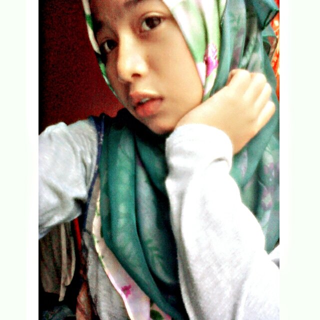 Nuranis Athirah | 16 y/o | kelantan . AmirFakhran heart's :3 ig : ans_thrh