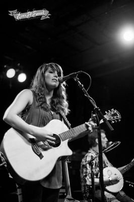 Singer, Wanderer, & Tom Petty Lover.  (+Accounting)