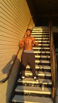 MONEY,PUSSY,WEED DAT WAT I'M BOUT
   BOSSMAN SHIT