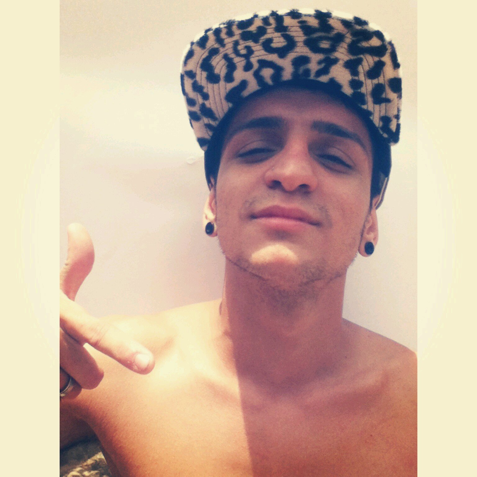 loading...