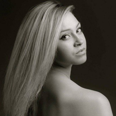 pattersenflo's profile picture. I too am not a bit tamed... I too am untranslatable...