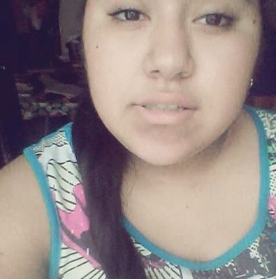 enamorada de @SEBTSB my personal twitter @DamarisHerrera_ go follow Sebi and Me