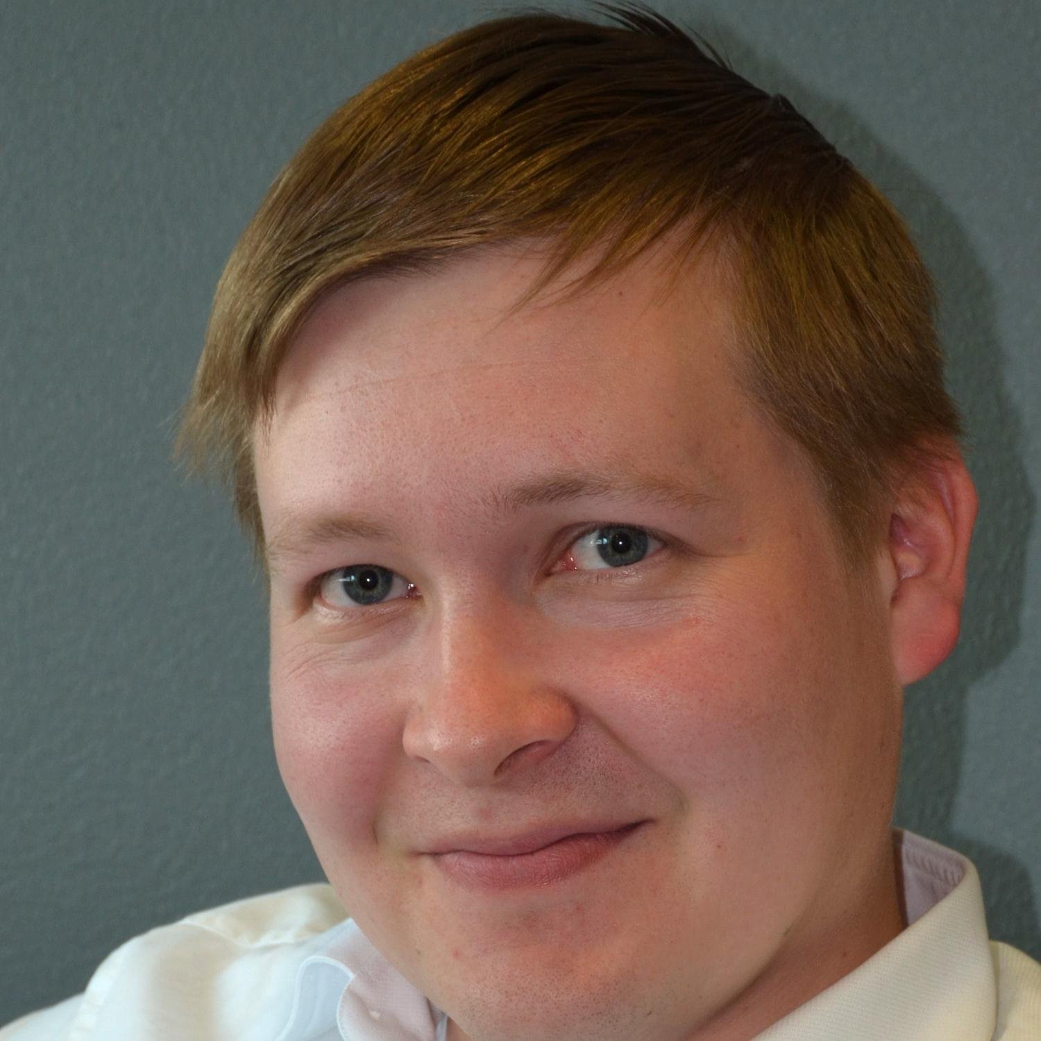 Chief Enterprise Architect at YIT, tweeting about Business and IT