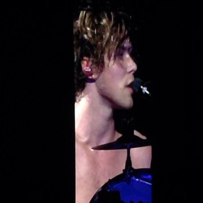 Bands saved me. 10/27 best.day.ever. Keaton Wes and Tyler all followed me still waiting for 5sos. If you're ever feeling down remember you're beautiful