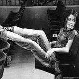 stormlacey93's profile picture. The spaces between my fingers are right where yours fit perfectly .