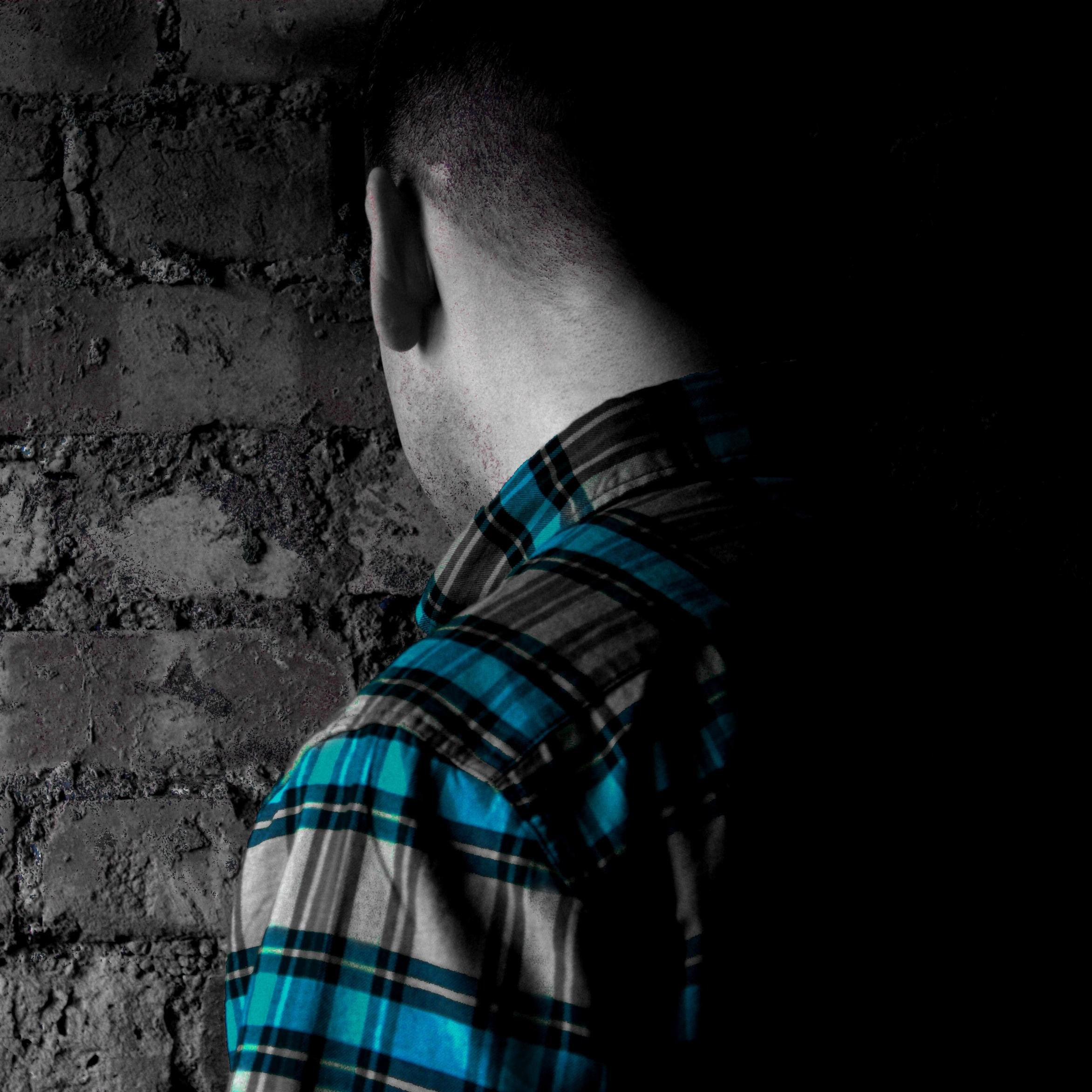 House & Techno Producer/DJ. Inspired by the depths of the dance floor.