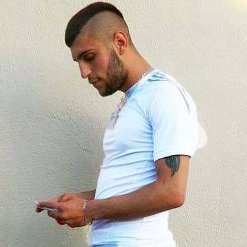 Taylan Kaya Dinliyor Rap Hastası  pizza futbol basketbol bilgisayar