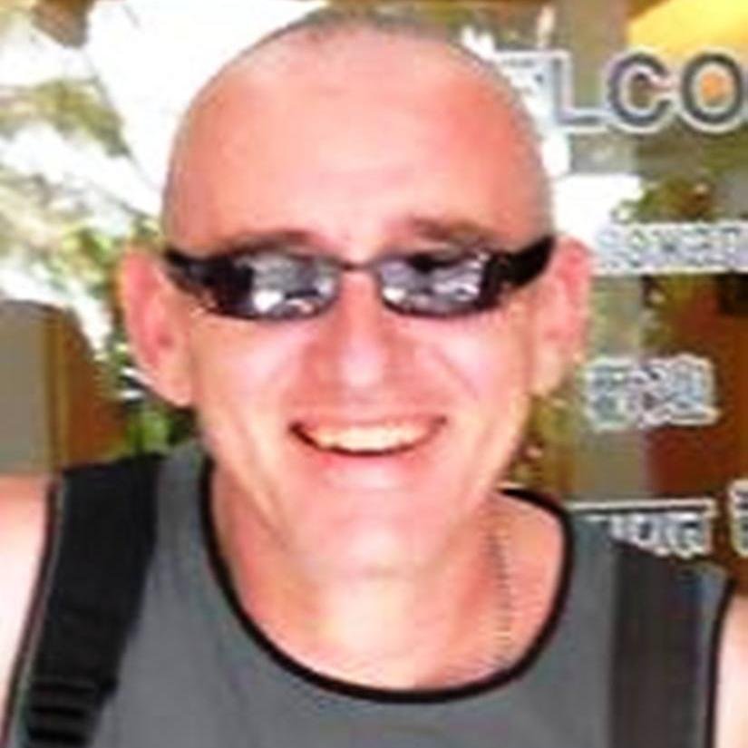 Robdbn's profile picture. 