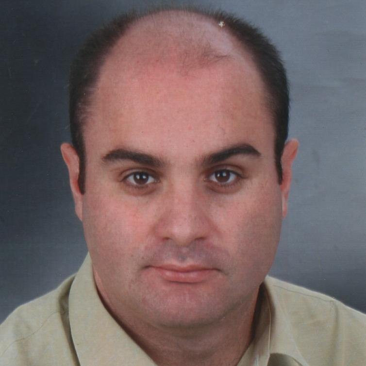 Físic, professor i investigador a la Universitat de les Illes Balears.