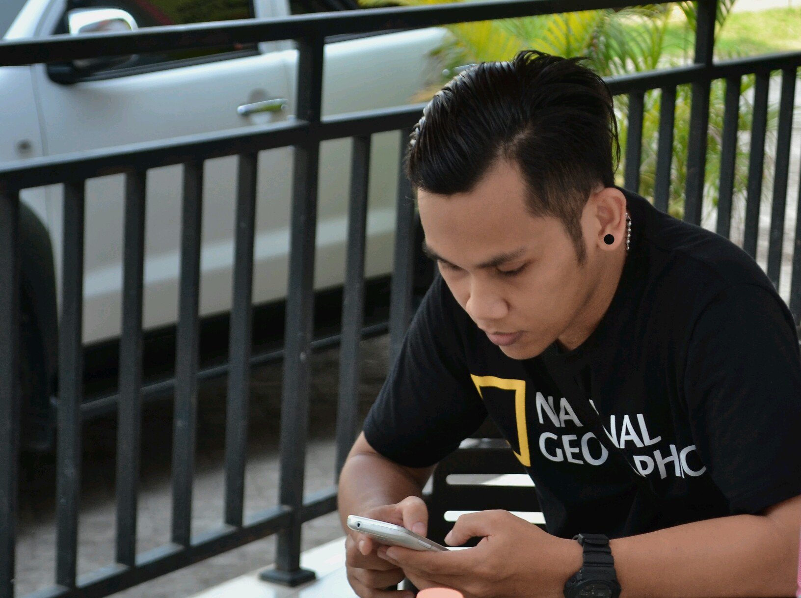 RABudiman's profile picture. ♥ | Gambar terbaik adalah yang dapat mempertahankan kekuatannya & memiliki dampak selama bertahun-tahun, terlepas dari berapakali gambar itu dilihat