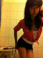 ketinizixox's profile picture. I�d rather die on my feet than live on my knees ??