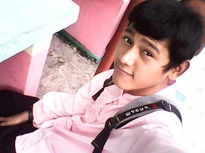 sirawan214's profile picture. facebook..ferdiyan syah PIN 7E7F316F