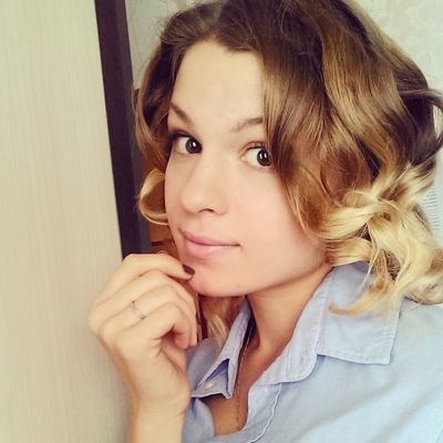 Moscow, Russia. Student of MSLU. Fond of art, poetry and owls.