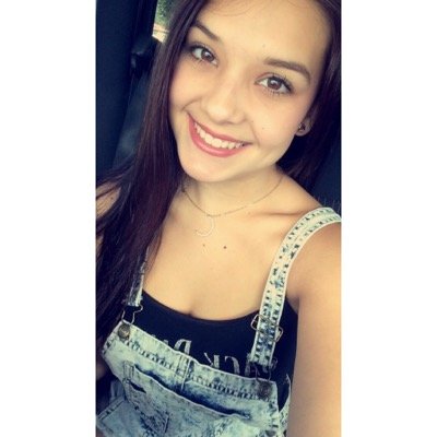 Amandaaa92's profile picture. Glad to know I'm not the only creep who reads these . ☀ instagram: @Amandaa92