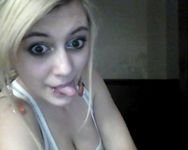 kakazacapefo's profile picture. Seriously Twitter keeps me from sleeping�it�s too distracting