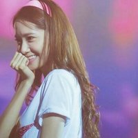 Thérèsa Lebeau (@v90yoon) 's Twitter Profile