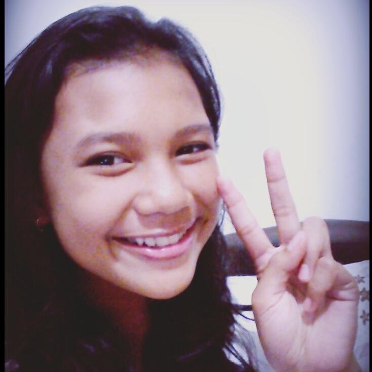 StefinaLazmariA's profile picture. Always @CJRisCJR