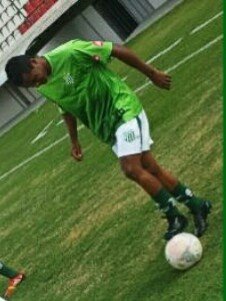 um simples menino em busca de seu sonho #serjogadordefutebol #NascidoPraJogarFutebol. WhatsApp: 34-91963947