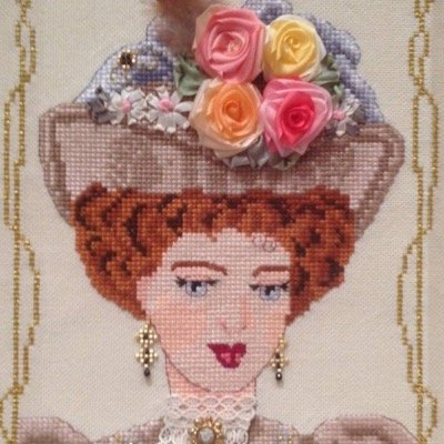 Freelance cross stitch designer and avid cross stitcher. I would like to inject the world of cross stitch with more glamour and beauty for all to enjoy!