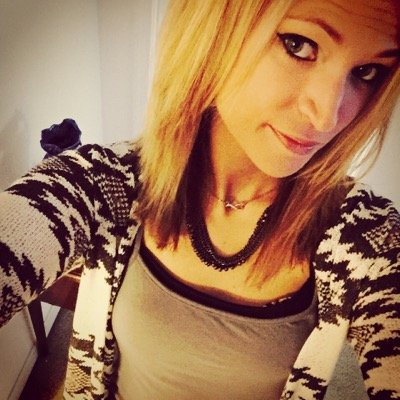 Corinne__xox's profile picture. 
