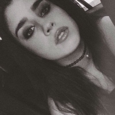ola, acabei de lhe dar follow gratis agr vc poderia seguir a conta @laurenojenta ?? esta em meta, nao ignora pfvr agradeço desde ja