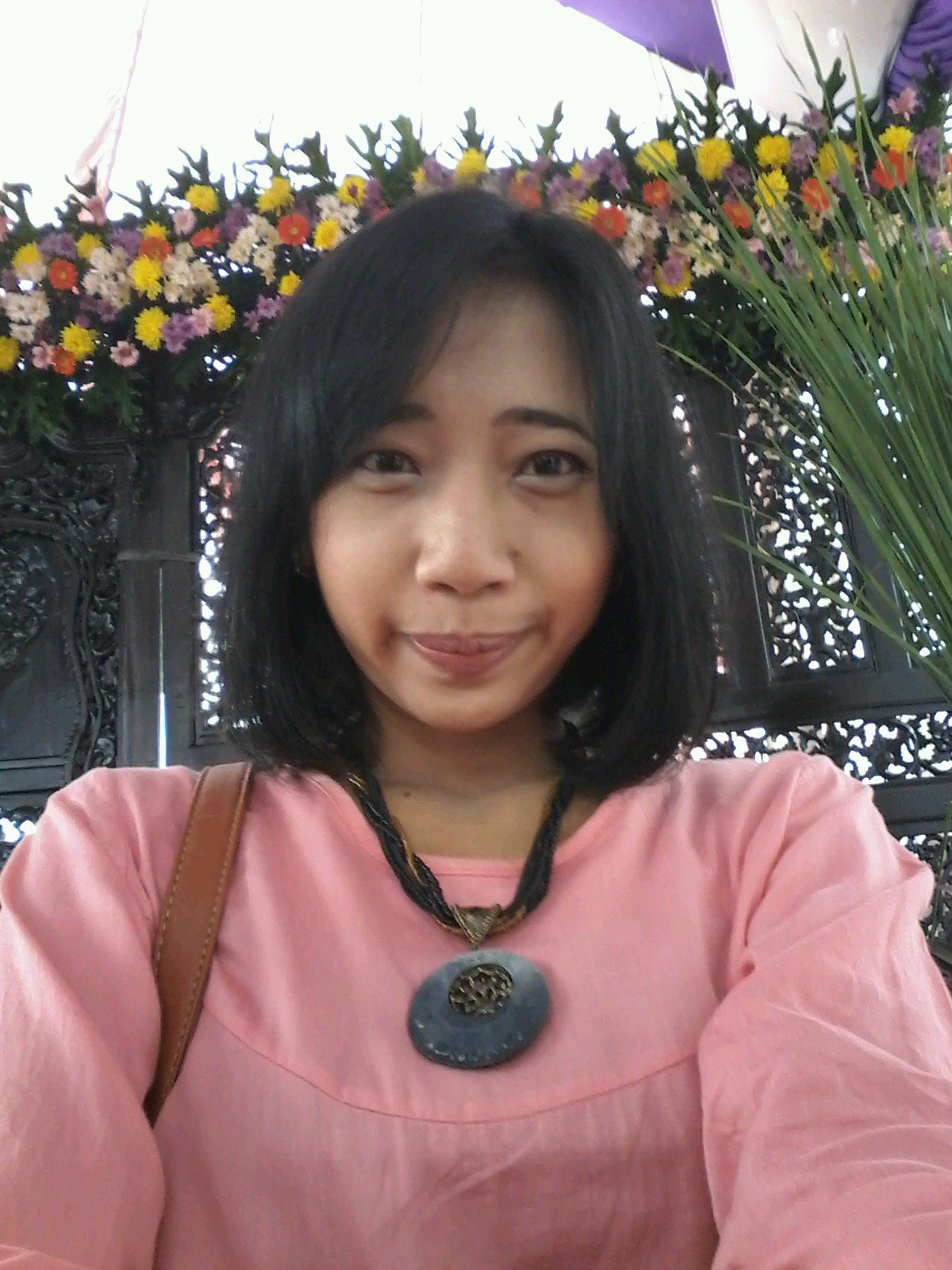 hiduplah dengan mimpi,, tapi jangan hidup dalam mimpi... ☺