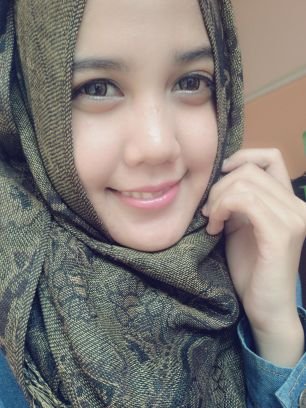 in relationship with Yayan Hermawan | English Literature Mulawarman University