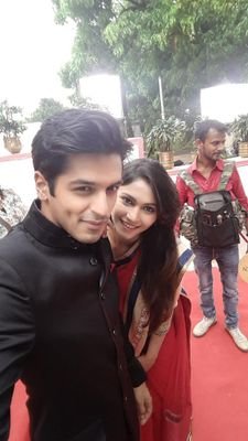 Lead couple of Ashutosh Gowariker's Everest on @starplus played by @RohanGandotra26 and @shamatanchan
