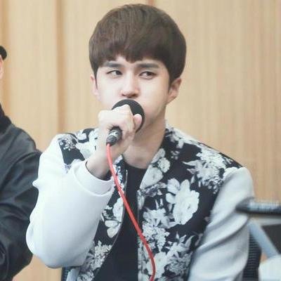[V] @ftacademy_ || le good looking chicken ||all the girls are MINE meheheh ||
