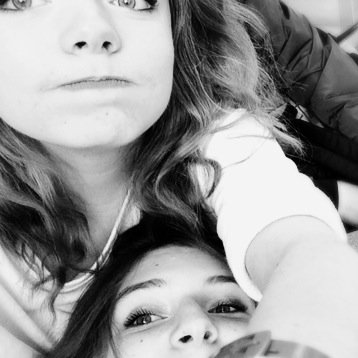 ClaraCrfs_'s profile picture. 