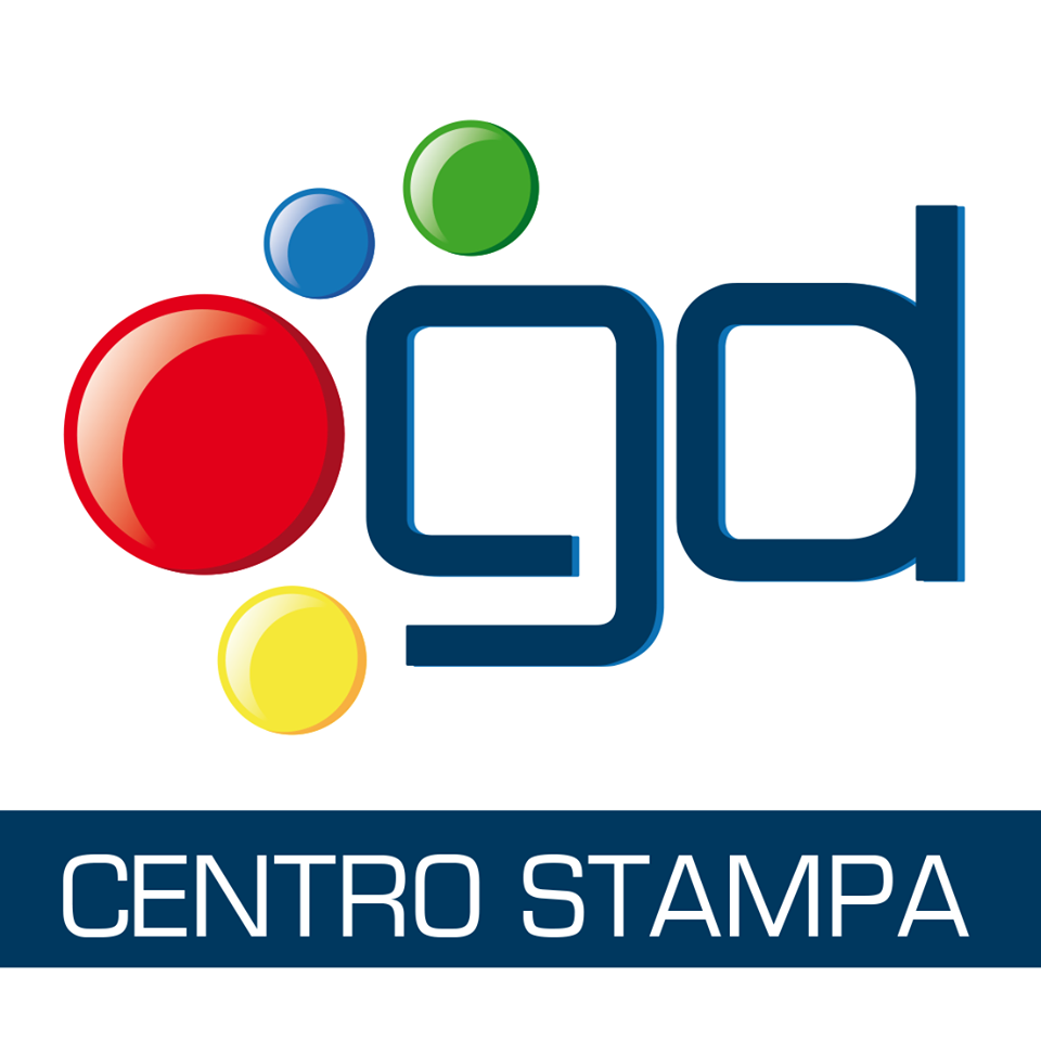 Stampa di riviste, cataloghi, libri, biglietti, pieghevoli, poster, manifesti, bandiere, tessuti, etichette, cartellini, espositori etc.