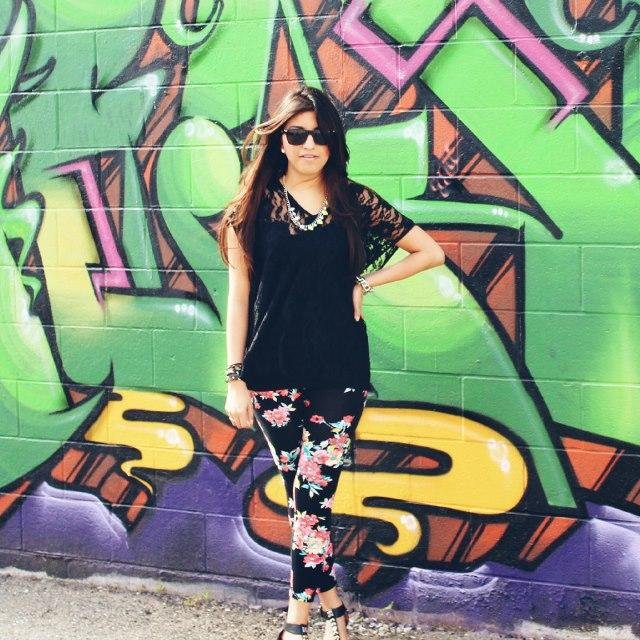 American based in Spain
Freelance Writer + Digital Marketing Strategist
Digital Nomad