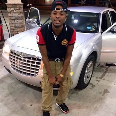 IM a top$ nigga I can shine when I want to! money is my M.I.A. its all I know