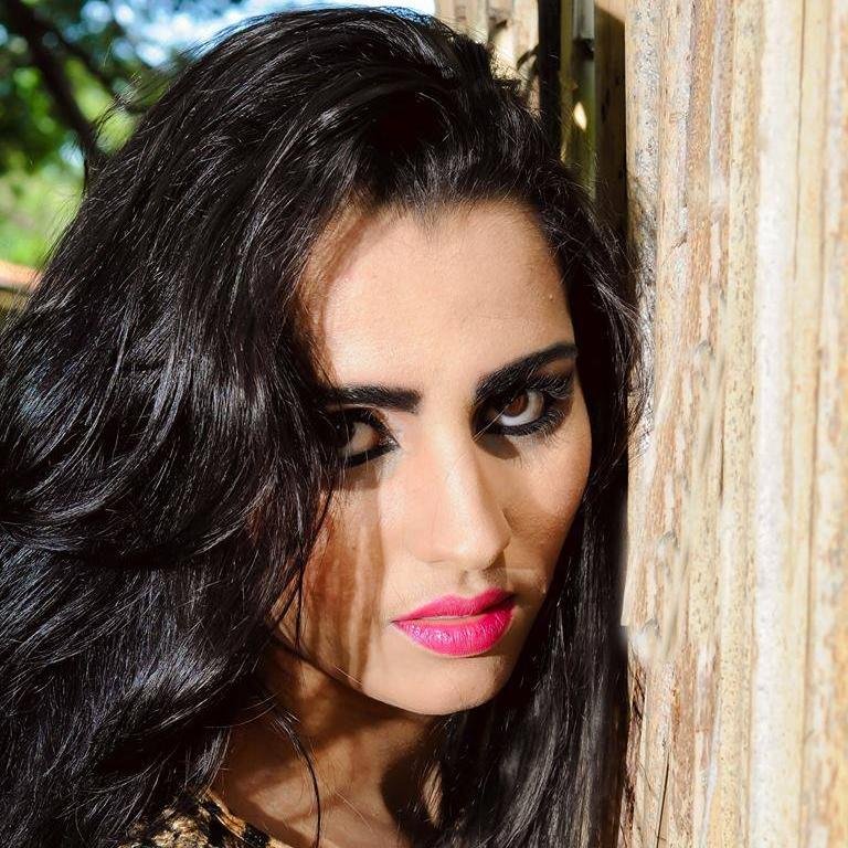 Estudante de psicologia... Modelo na  Agência Model's Fama ☺
